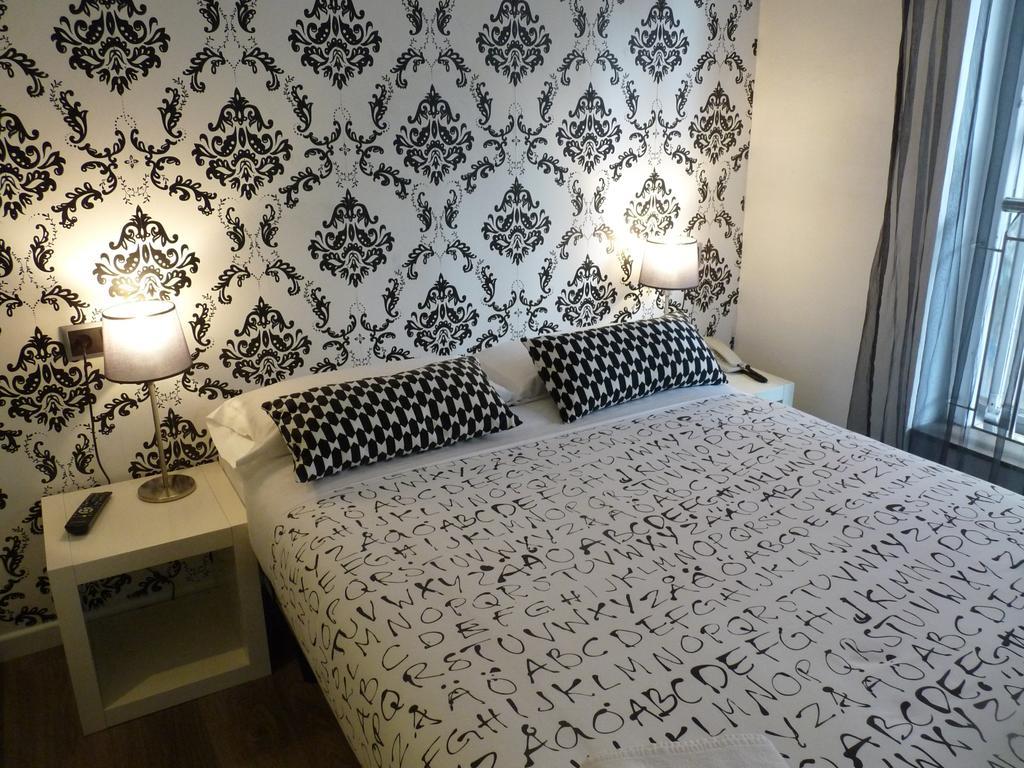 Q Barcelona Hotel Room photo
