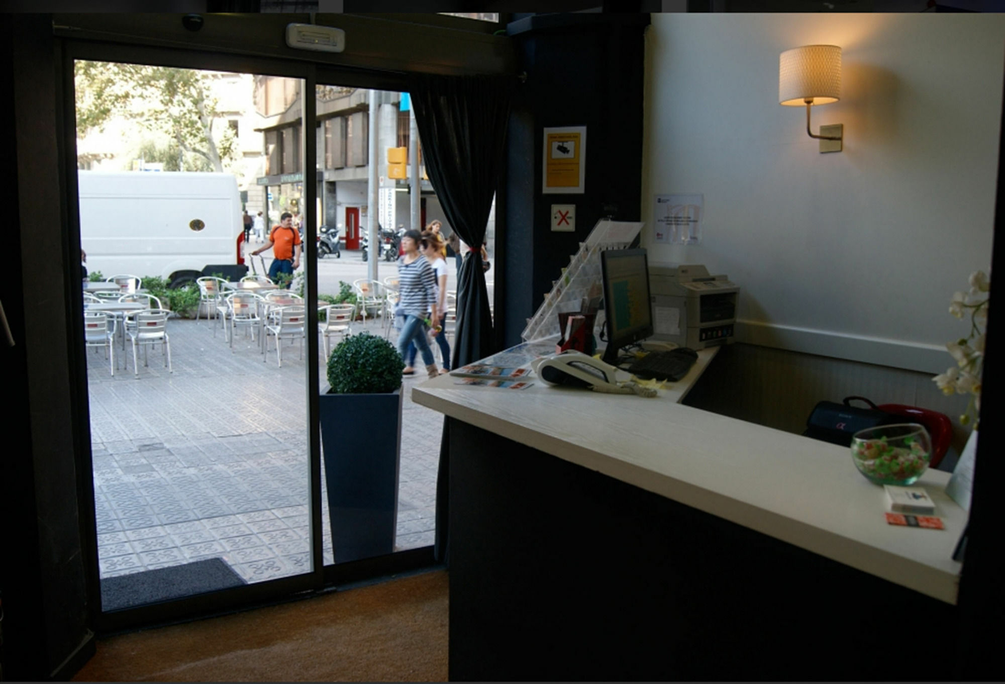 Q Barcelona Hotel Exterior photo
